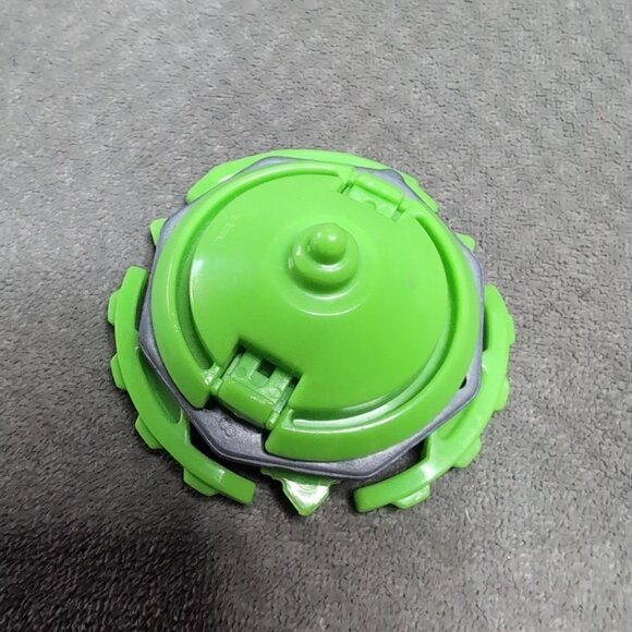 Beyblade Original Hasbro 2002 M-Turtle - Picture 4 of 8